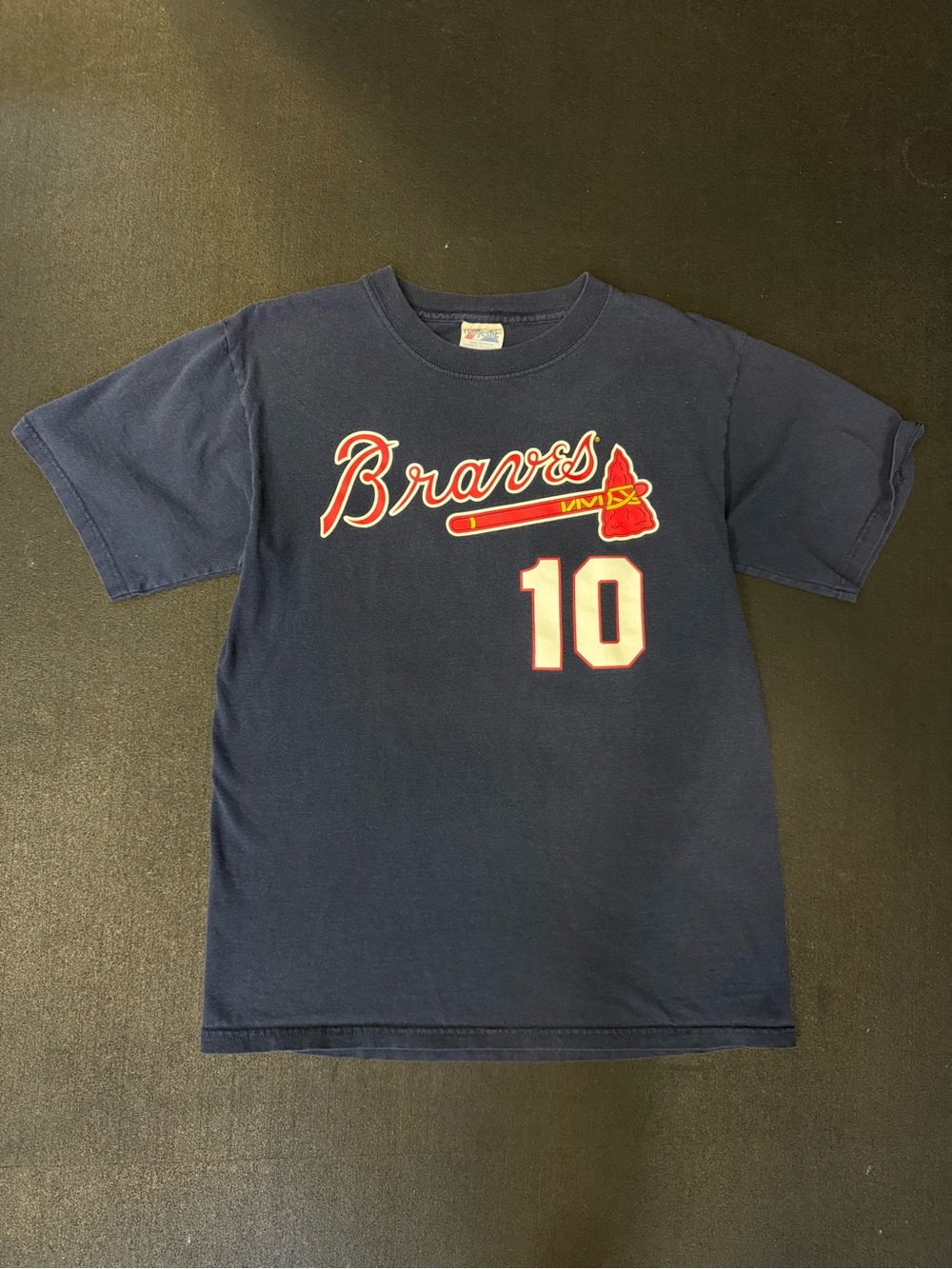 Vintage 90’s Braves Chipper Jones Tshirt